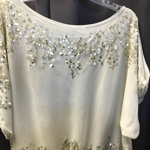 Cache dressy detail off white blouse